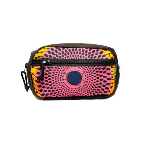3. Close-up of Drinbags HYPNOSIS dog treat bag showing colorful design and front pocket