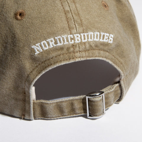 4. Close-up of adjustable strap and NordicBuddies logo on khaki Moomin Denim Dad Cap