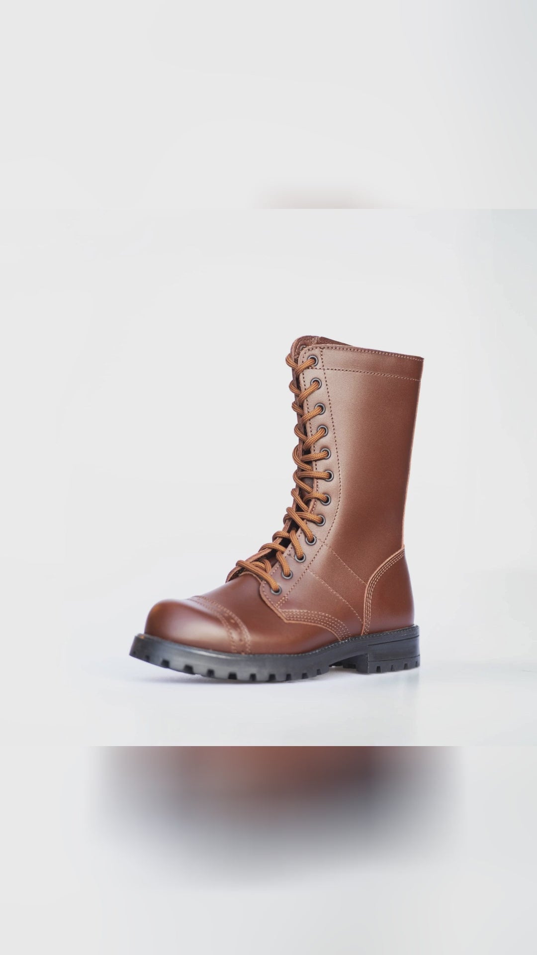 🥾 Built for city miles, ready for the wild.
Water‑repellent leather. Rugged PU sole. Unisex (35–48). Made in Estonia.
Use code SOCIAL10 for 10% off.
Shop 516 High Aviator Boots:
https://nooredx.ee/products/516-aka-high-aviator-boots-brown
#NooredX #Boots #Samelin #MadeInEurope