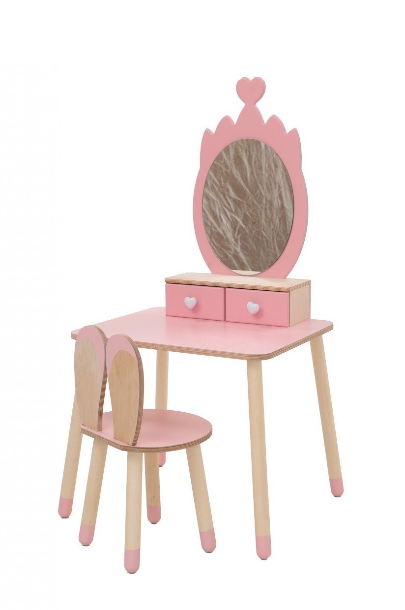 8. Studio shot of pink princess beauty table with heart-shaped mirror and matching chair