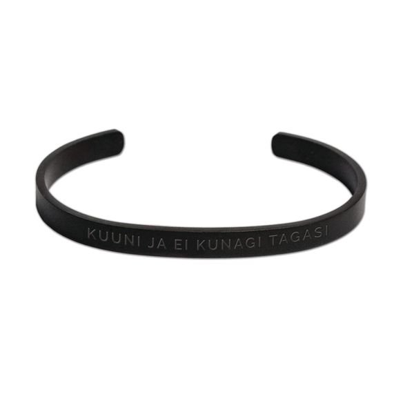 2. Black matte men's bracelet with engraved text 'KUUNI JA EI KUNAGI TAGASI' on a white background