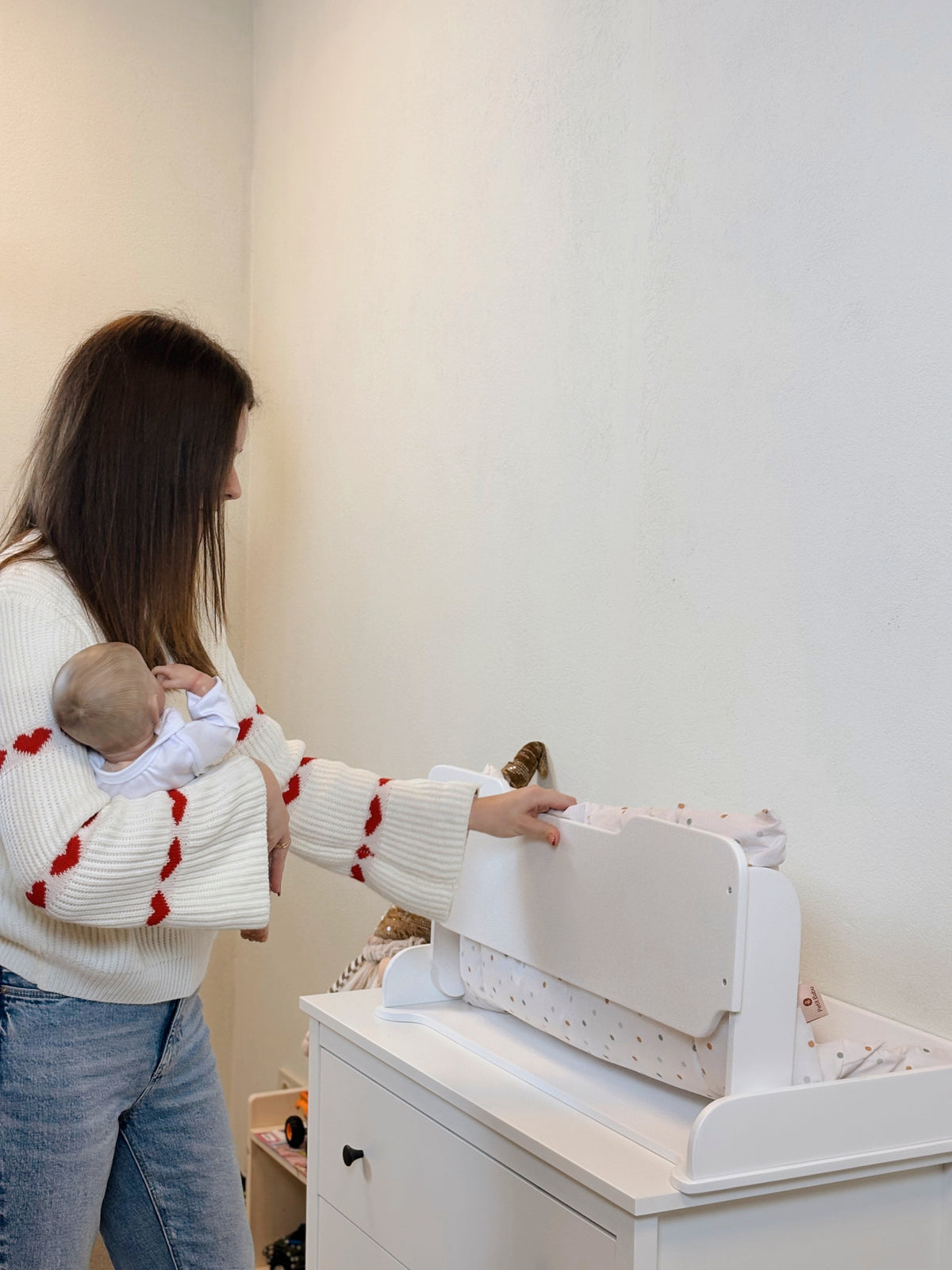 Pārveidojamais pārtinamais galds