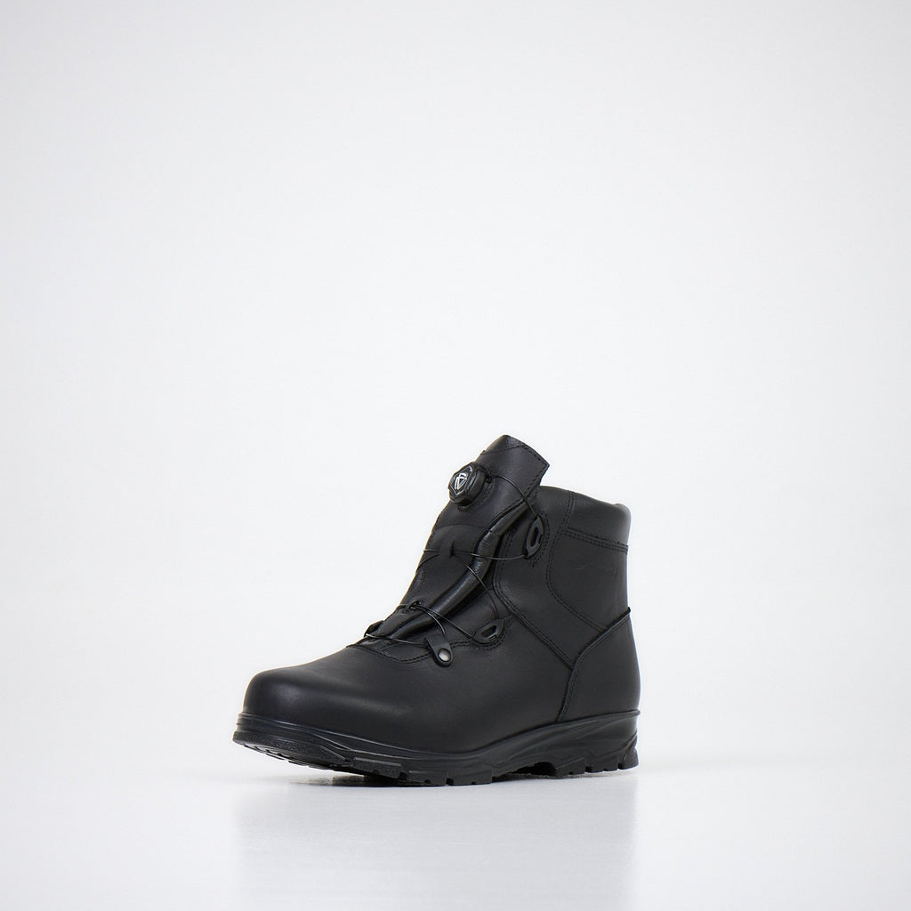 5. Samelin 614278100 waterproof boots with Winch fastening, front angled view in studio