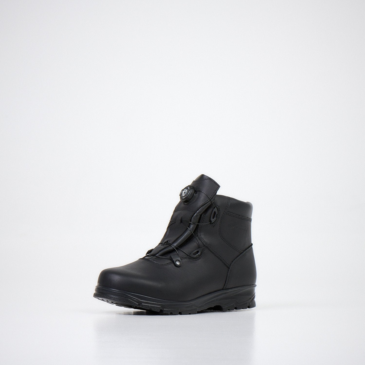 5. Samelin 614278100 waterproof boots with Winch fastening, front angled view in studio