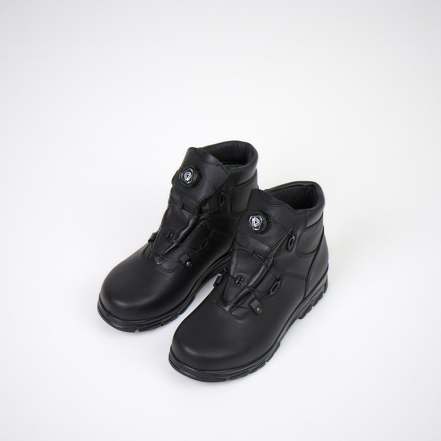 6. Top view of Samelin 614278100 waterproof boots with Winch fastening, showing pair in studio