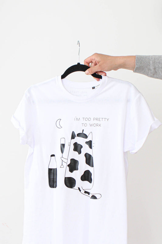 2. Size chart for women's 'Too Pretty To Work' T-shirt by Black Giraffe Brand, showing measurements in cm for sizes XS to XL