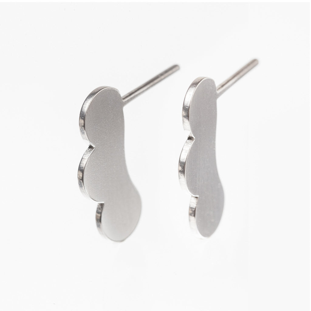 6. Studio shot of Lentsius Rubus earrings, highlighting half-matte finish and unique design