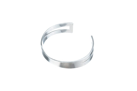 4. Close-up of Lentsius Octo bracelet highlighting durable upcycled industrial material