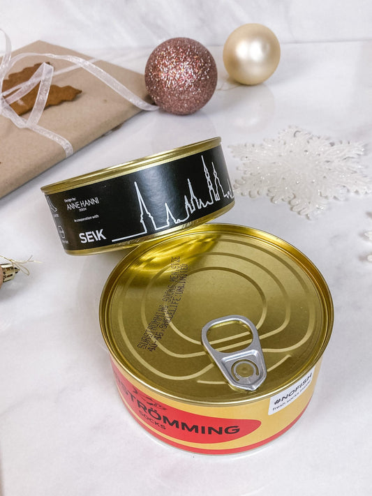 1. SEIK men's socks gift set in quirky tin can packaging, featuring Surströmming and Tallinn designs, perfect for gifting