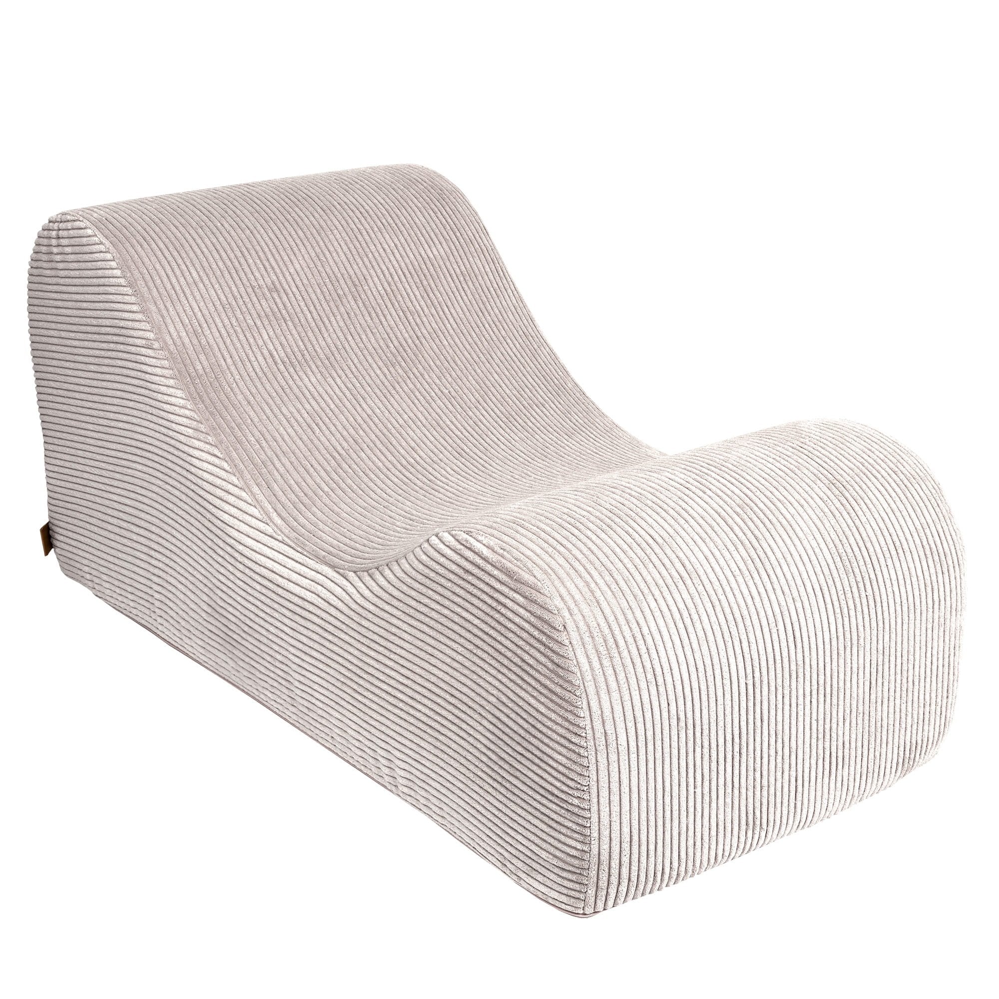 2. Ecru wave lounger in ribbed fabric without headrest, showcasing its distinctive S shape
