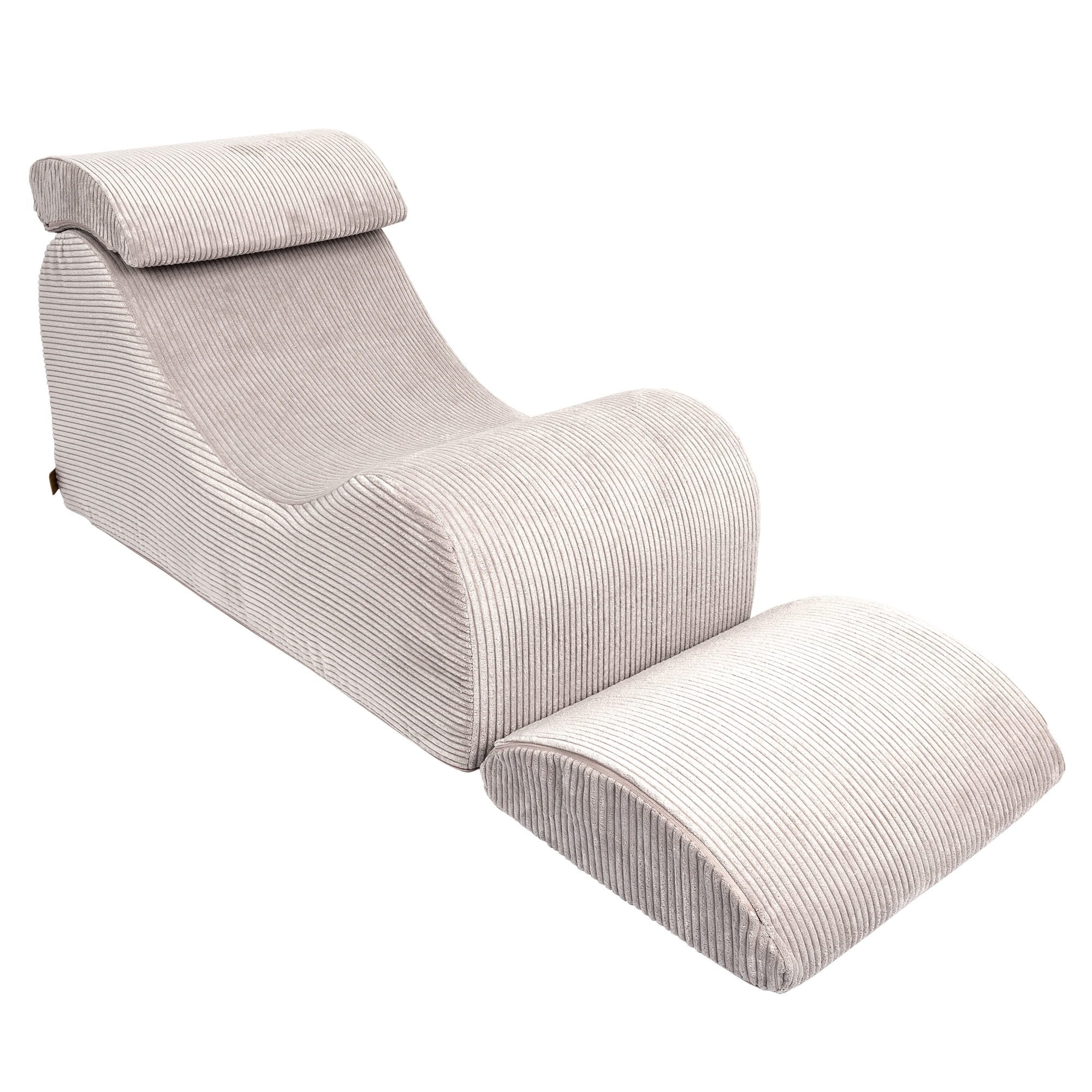 3. Ecru wave lounger with extended footrest and adjustable headrest in ribbed fabric