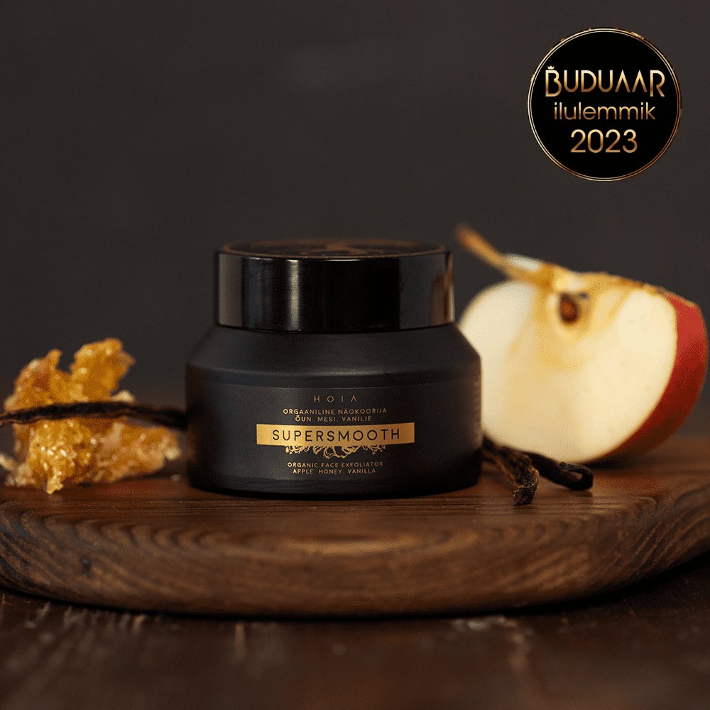 1. HOIA homespa Organic Face Scrub 50ML jar with apple and vanilla, lifestyle setting