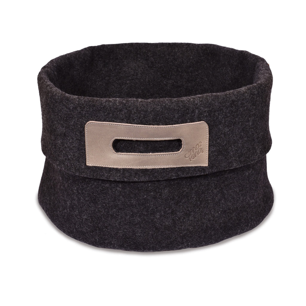 2. Studio shot of dark grey Omaking wool felt basket with leather handle detail