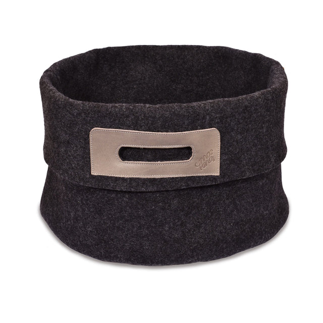 2. Studio shot of dark grey Omaking wool felt basket with leather handle detail