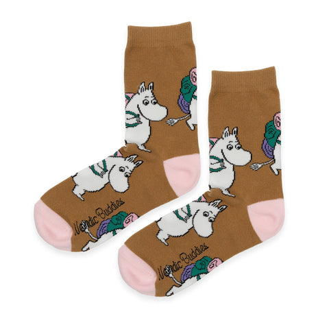 3. Close-up of brown socks with Moomin character and pink toes, NordicBuddies logo visible