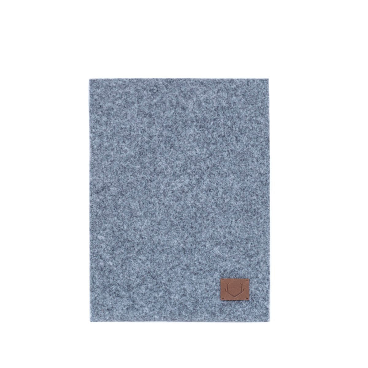 3. Front view of Nordhale Bodem grey laptop sleeve with felt texture and logo