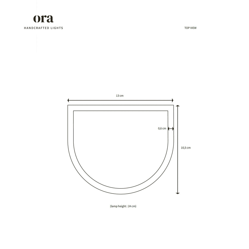6. Size chart for Ora ceramic wall light sconce, showing dimensions in centimeters