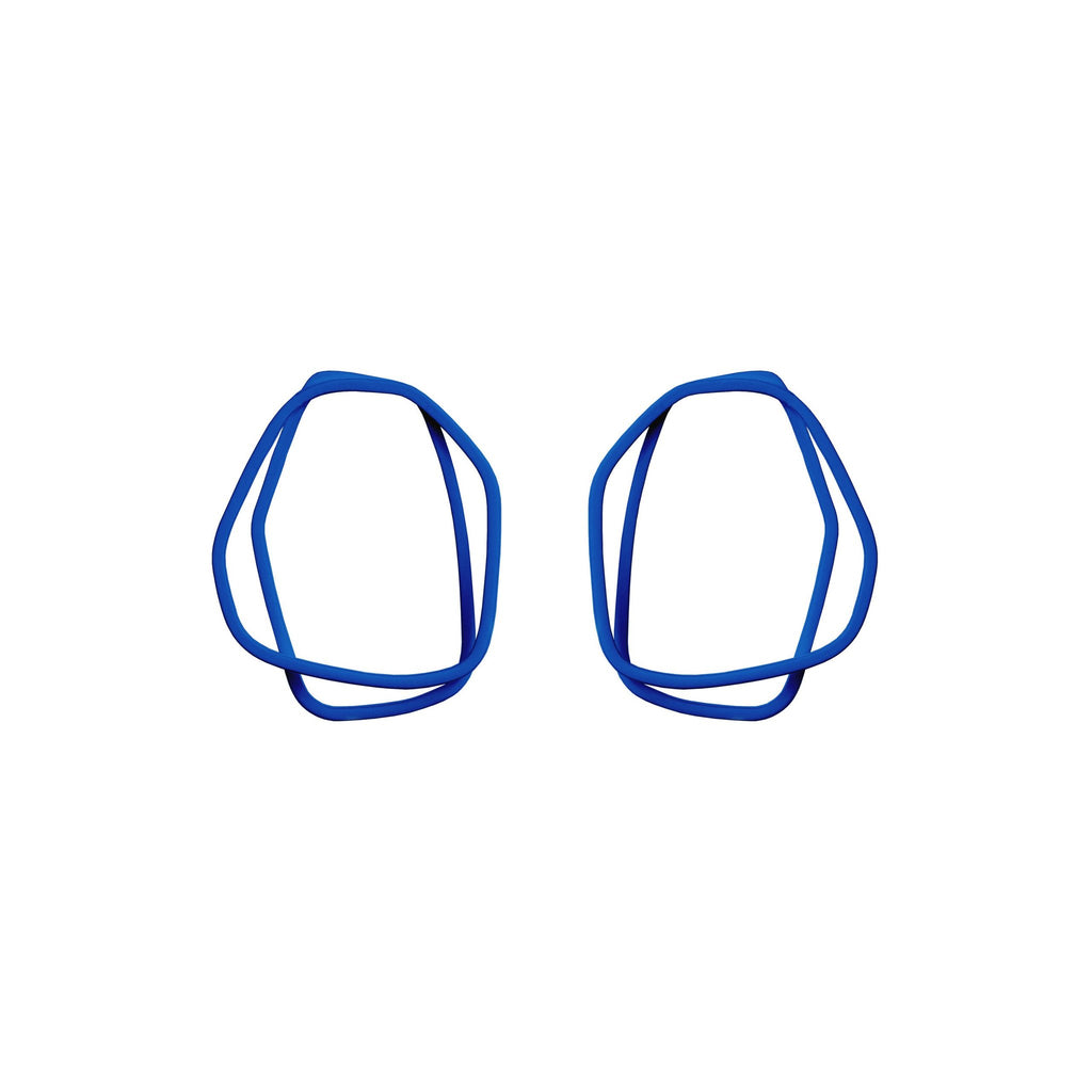 4. Lisa Kroeber Jewellery Loops Earrings in dark blue, organic shape, powder coated brass