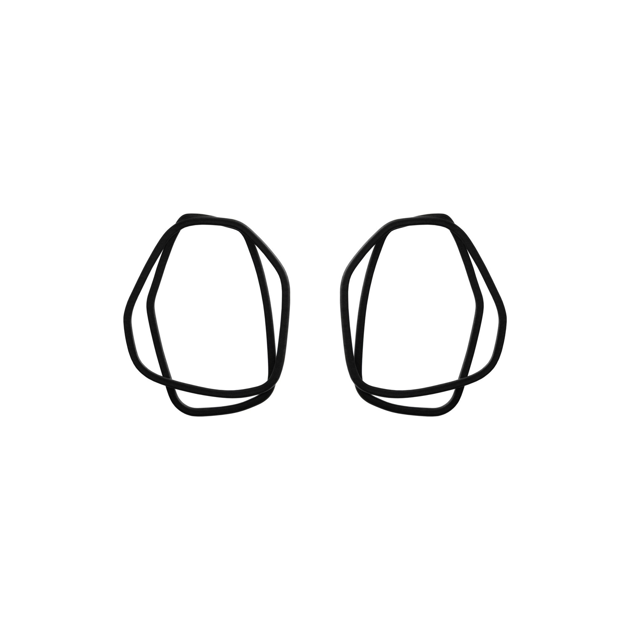11. Lisa Kroeber Jewellery Loops Earrings in black, organic shape, powder coated brass