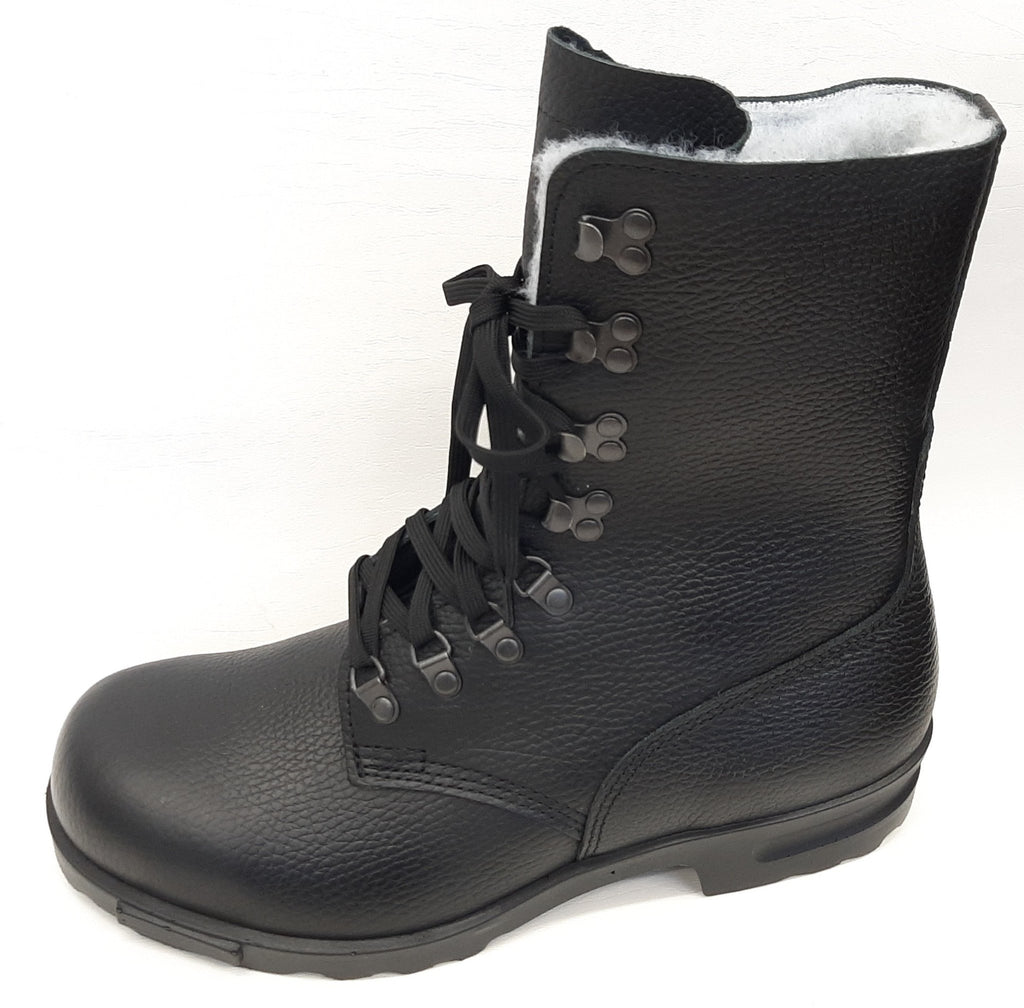 3. Side view of black M77 Norwegian combat boot with white faux fur lining on white background, highlighting lace-up detail and rugged sole