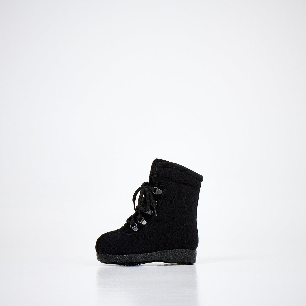 1. Black kids' felt boot with lace-up design and non-slip sole, side view on white background