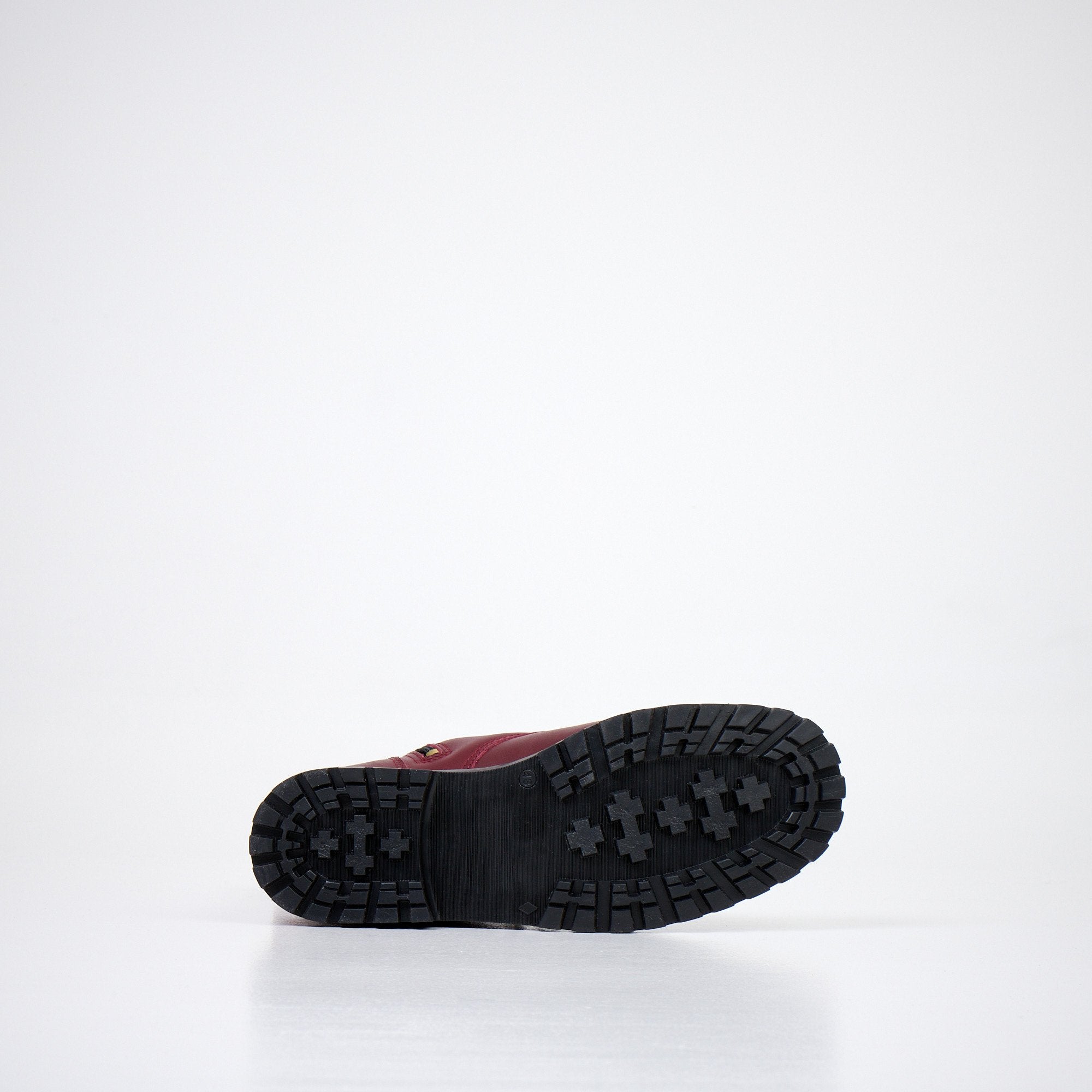 6. Close-up of Samelin 511 Burgundy boot sole, showing tread pattern