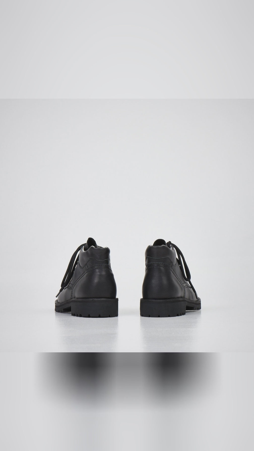 🖤 Why do these handmade boots feel better every step?




2mm natural leather, stitched rubber soles, EVA comfort. Handmade in Estonia with a 2-year warranty.

Unisex, sizes 35 to 52. City to countryside, structured outside, soft inside.

Made to order, ships in about 7 to 14 working days. Use code SOCIAL10 and get yours via link in bio. #Aipi #Boots #Handmade #Estonia