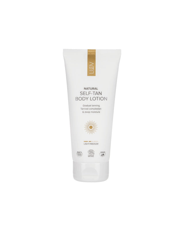 2. Studio image of LUUV self-tanning body lotion in light/medium, 200ml