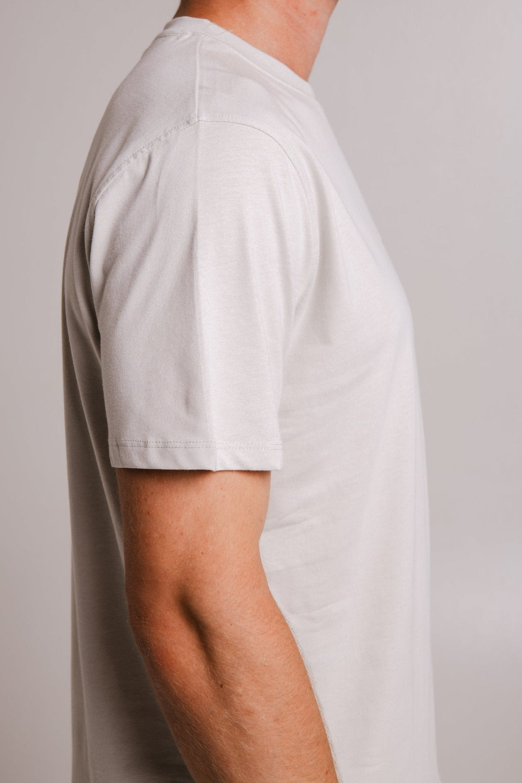 4. Men's grey Tiger T-shirt by Sossu, close-up of embroidered tiger design