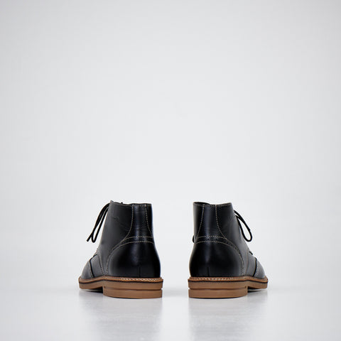 3. Back view of Samelin Black Ankle Boots 424 showing leather and textile lining with cushioned heel