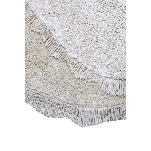 3. Close-up of layered fringes on the snail-shaped rug